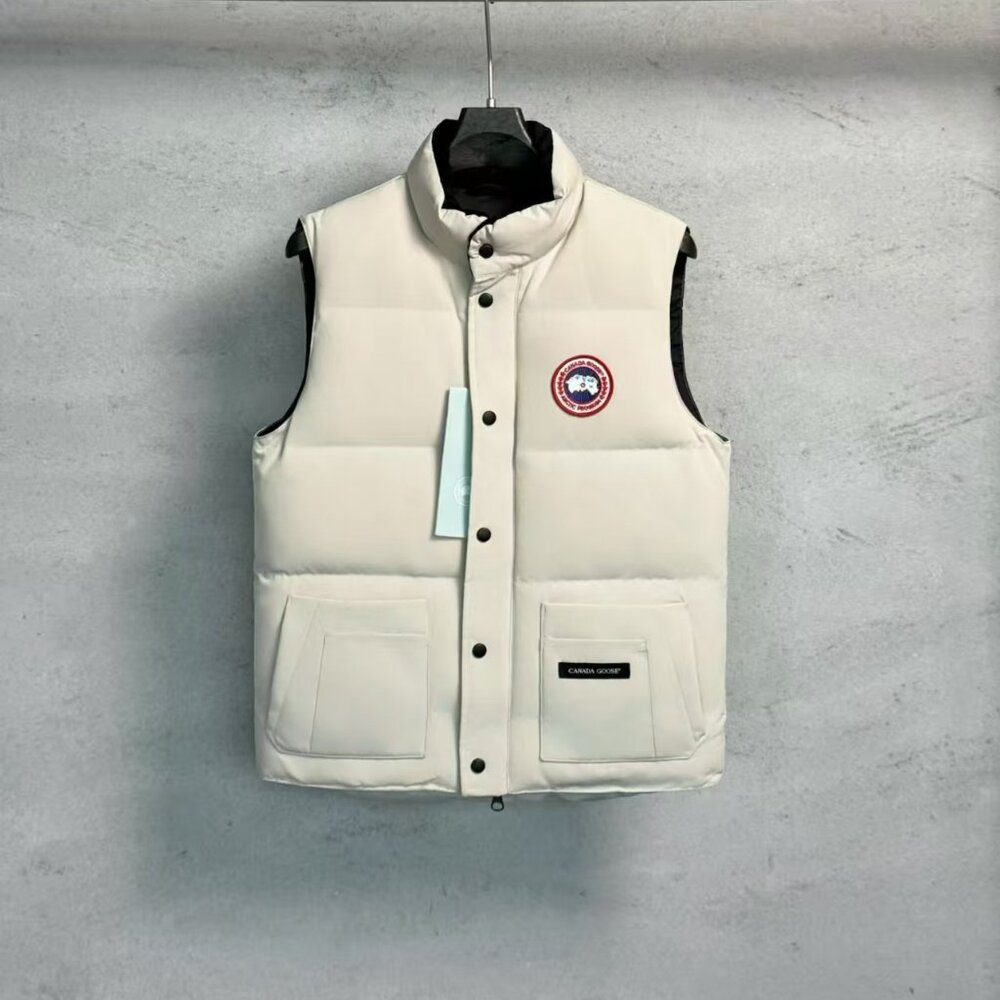 NWT Canada Goose Beige Arctic Program Down Vest - Insulated, Stylish
